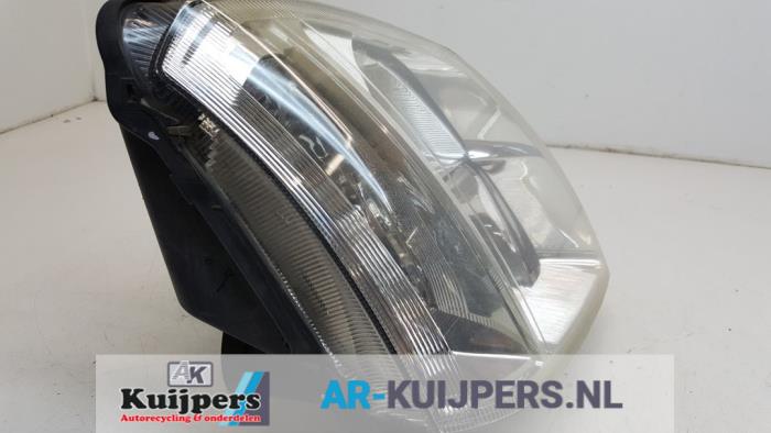 Koplamp rechts - Opel Meriva