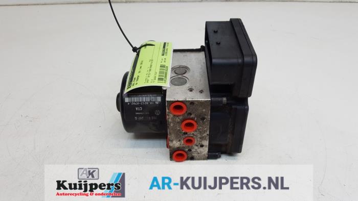 ABS Pomp - Volkswagen Transporter