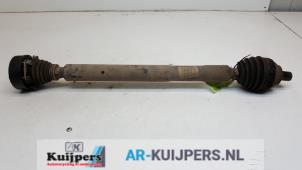 Gebruikte Aandrijfas rechts-voor Volkswagen Touran (1T1/T2) 1.6 FSI 16V Prijs € 20,00 Margeregeling aangeboden door Autorecycling Kuijpers