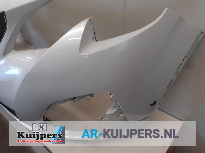 Voorbumper - Peugeot 3008