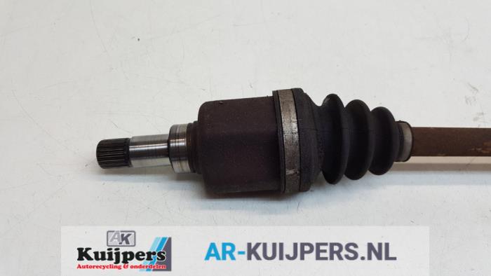 Aandrijfas links-voor - Peugeot 207
