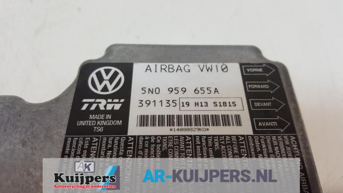 Airbag Module - Volkswagen Passat