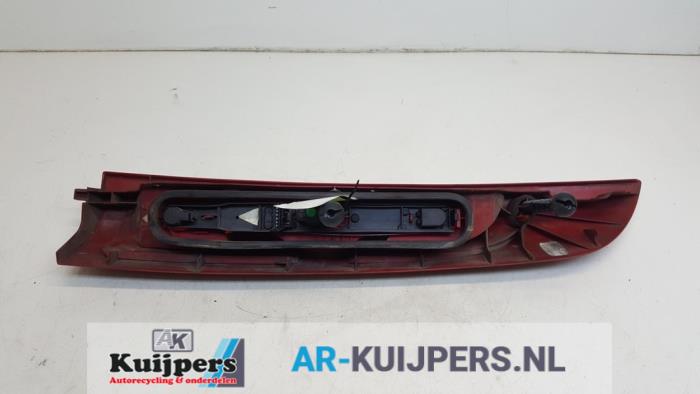 Achterlicht links - Renault Kangoo
