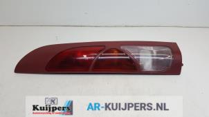 Gebruikte Achterlicht rechts Renault Kangoo Express (FC) 1.9 D 65 Prijs € 20,00 Margeregeling aangeboden door Autorecycling Kuijpers