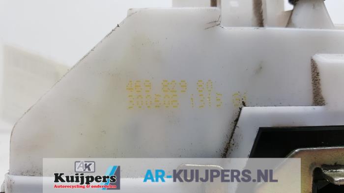 Deurslot Mechaniek 4Deurs links-voor - Citroen C3