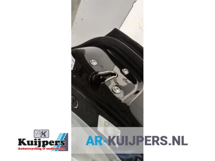 Portier 4Deurs links-achter - Opel Antara
