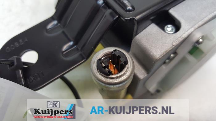 Veiligheidsgordel rechts-voor - Mazda RX-8