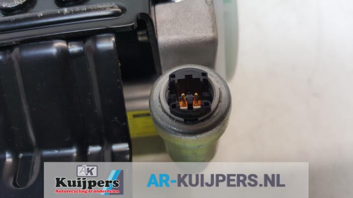 Veiligheidsgordel links-voor - Mazda RX-8