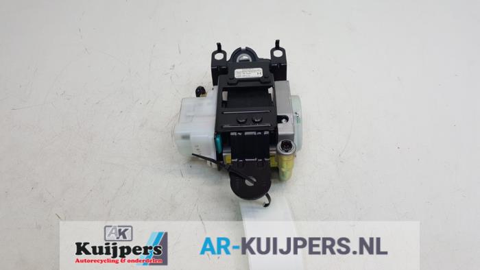 Veiligheidsgordel links-voor - Mazda RX-8