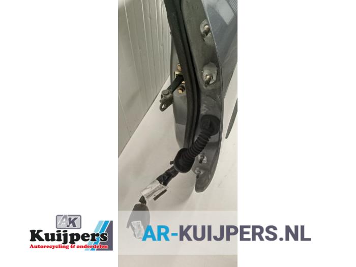 Portier 4Deurs links-voor - Nissan Primera