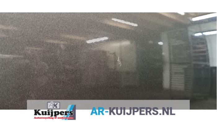Portier 4Deurs links-voor - Nissan Primera