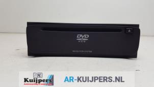 Gebruikte DVD Speler Nissan Primera Wagon (W12) 2.0 16V Prijs € 50,00 Margeregeling aangeboden door Autorecycling Kuijpers