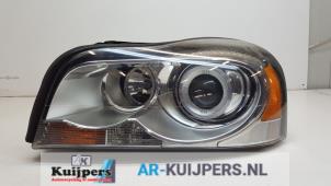 Gebruikte Koplamp links Volvo XC90 I 3.2 24V Prijs € 125,00 Margeregeling aangeboden door Autorecycling Kuijpers