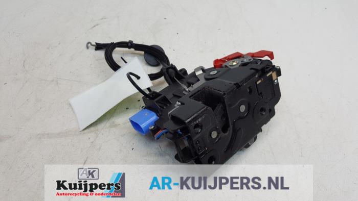 Deurslot Mechaniek 4Deurs rechts-voor - Volkswagen Golf