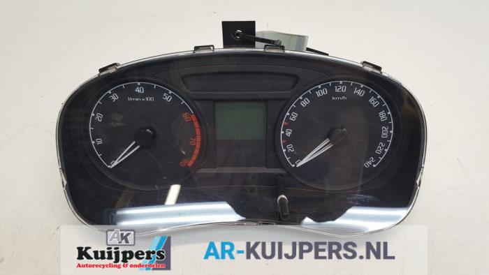 Kilometerteller KM - Skoda Fabia