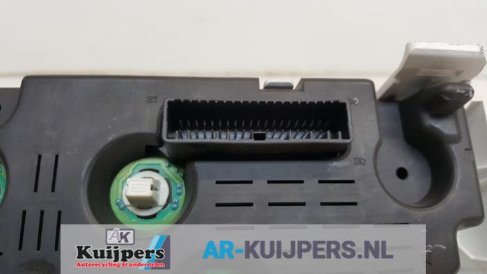 Kilometerteller KM - Renault Modus
