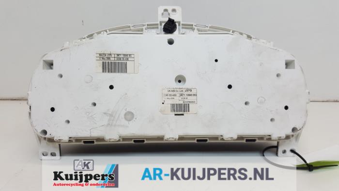 Kilometerteller KM - Mazda 2.