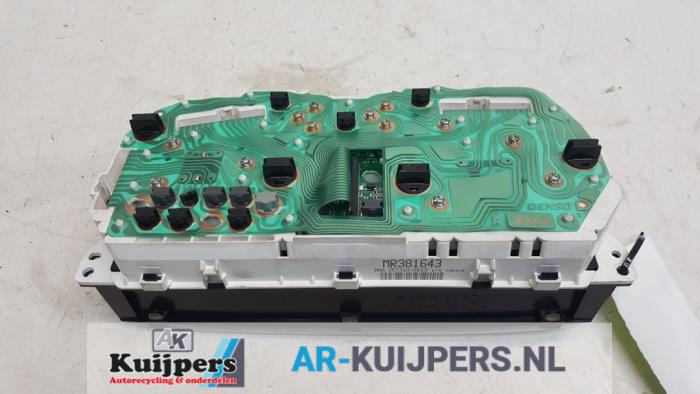 Kilometerteller KM - Mitsubishi Pajero