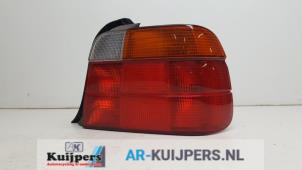 Gebruikte Achterlicht rechts BMW 3 serie Compact (E36/5) 316i Prijs € 20,00 Margeregeling aangeboden door Autorecycling Kuijpers