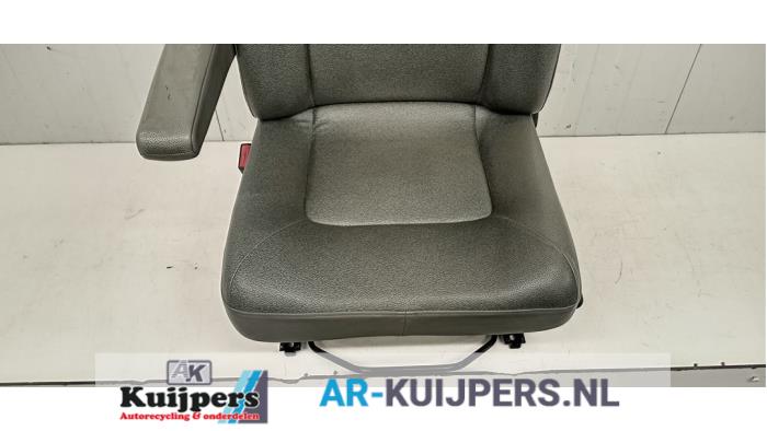 Stoel links - Renault Master