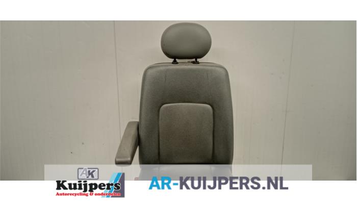 Stoel links - Renault Master