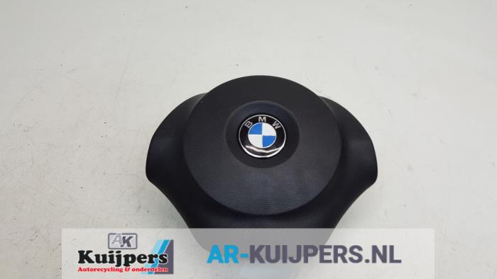 Airbag links (Stuur) van een BMW 1 serie (E87/87N) 120i 16V 2005