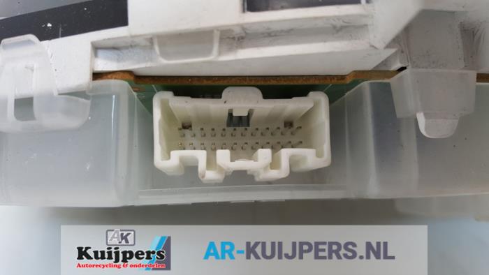 Kilometerteller KM - Mazda 5.