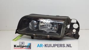 Gebruikte Koplamp links Volvo S80 (TR/TS) 2.4 D5 20V Prijs € 250,00 Margeregeling aangeboden door Autorecycling Kuijpers