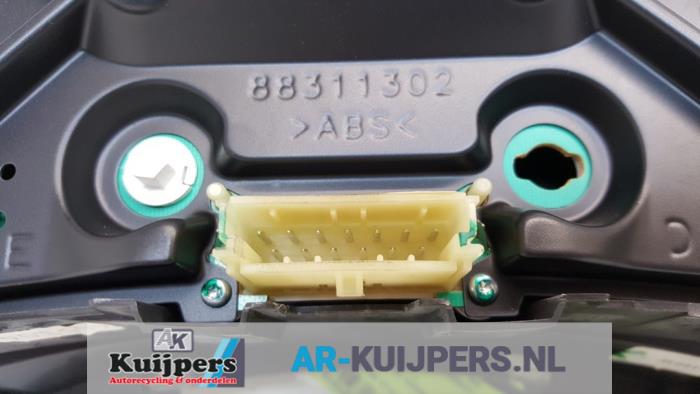Kilometerteller KM - Opel Meriva