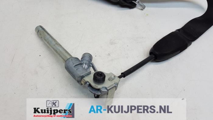 Veiligheidsgordel links-voor - Opel Corsa