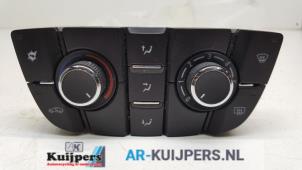 Gebruikte Kachel Bedieningspaneel Opel Meriva 1.3 CDTI 16V Prijs € 19,00 Margeregeling aangeboden door Autorecycling Kuijpers