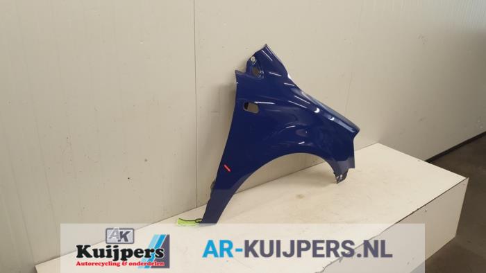 Scherm rechts-voor - Volkswagen Fox