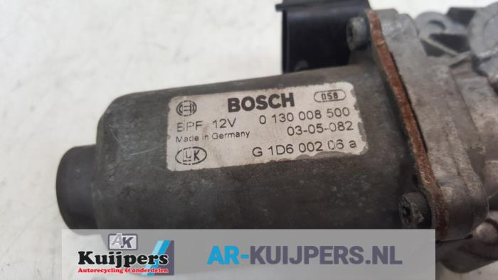 Schakelmotor van een Opel Meriva 1.6 16V 2003