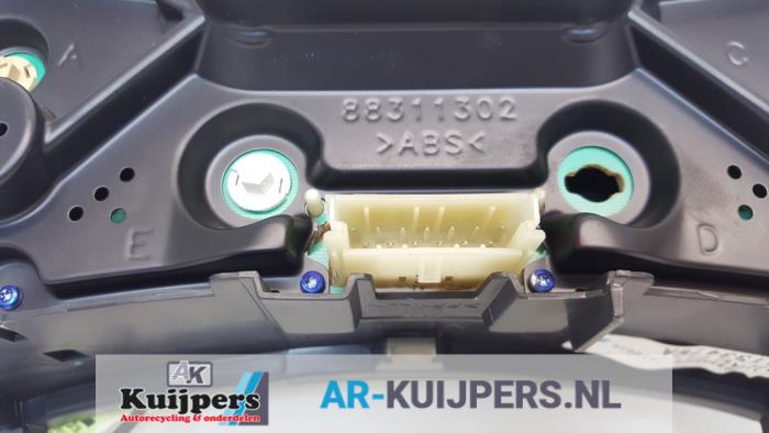 Kilometerteller KM - Opel Corsa