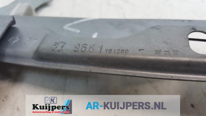Ruitmechaniek 2Deurs links-voor - Peugeot 207
