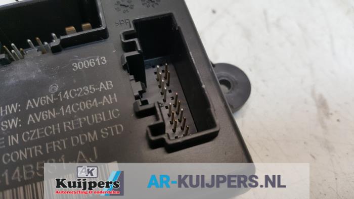 Centrale Deurvergrendelings Module - Ford Focus