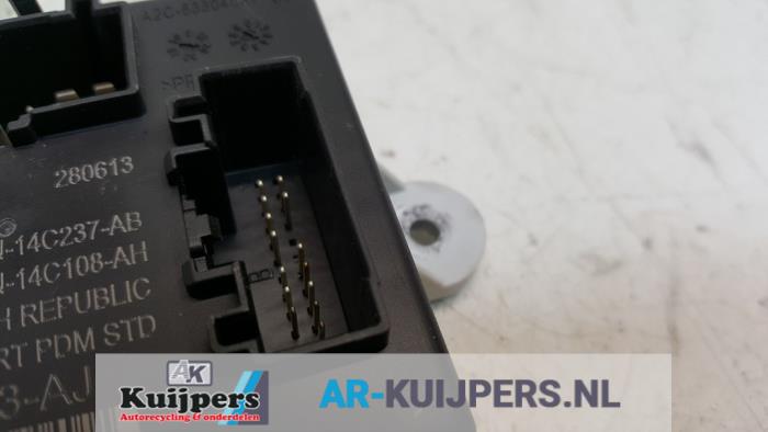 Centrale Deurvergrendelings Module - Ford Focus