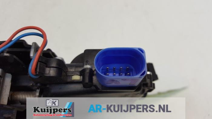 Deurslot Mechaniek 4Deurs links-voor - Skoda Fabia