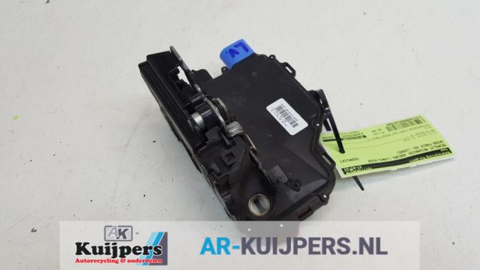 Deurslot Mechaniek 4Deurs links-voor - Skoda Fabia