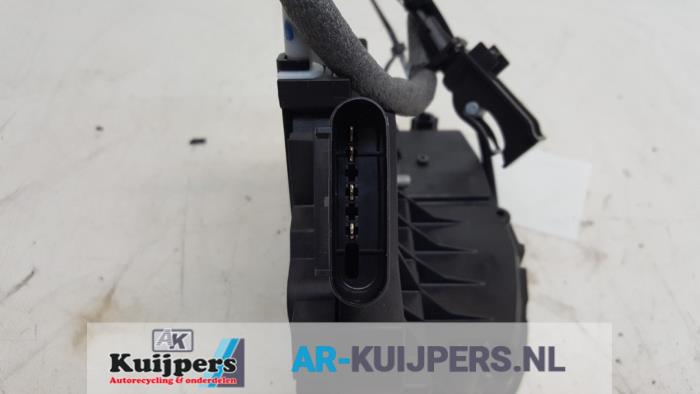 Deurslot Mechaniek 4Deurs links-achter - Ford Focus
