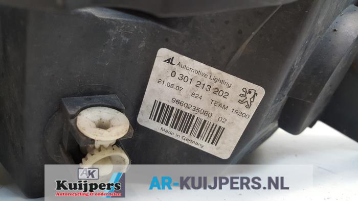 Koplamp rechts - Peugeot 407