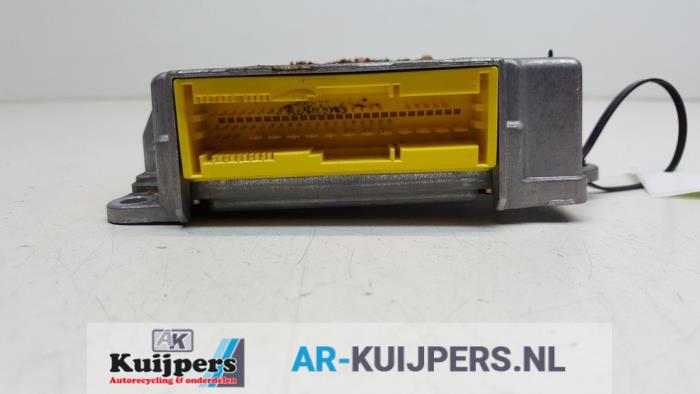 Airbag Module van een Audi A4 Cabriolet (B6) 2.5 TDI 24V 2004