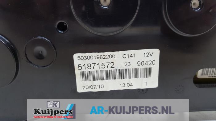 Kilometerteller KM - Fiat Bravo