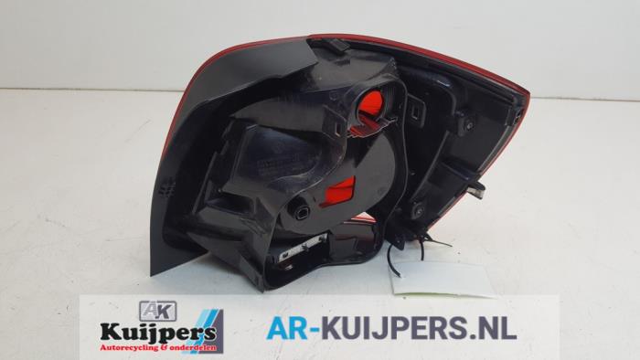 Achterlicht links - Volkswagen Polo
