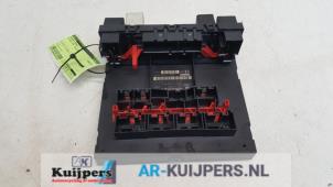 Gebruikte Module Comfort Volkswagen Golf V (1K1) 1.6 FSI 16V Prijs € 39,00 Margeregeling aangeboden door Autorecycling Kuijpers