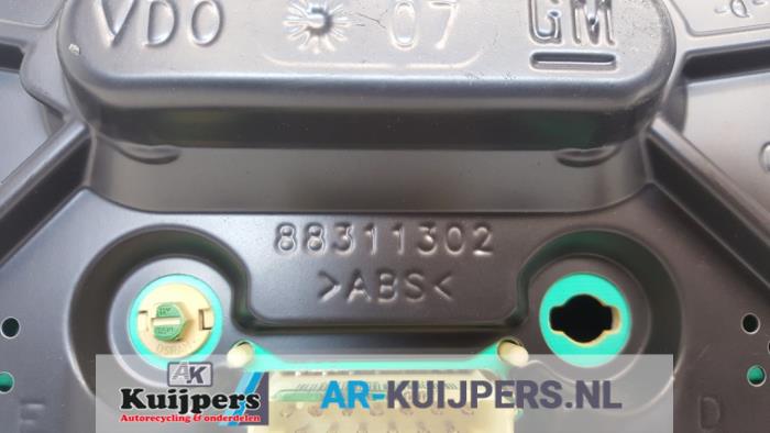 Kilometerteller KM - Opel Meriva