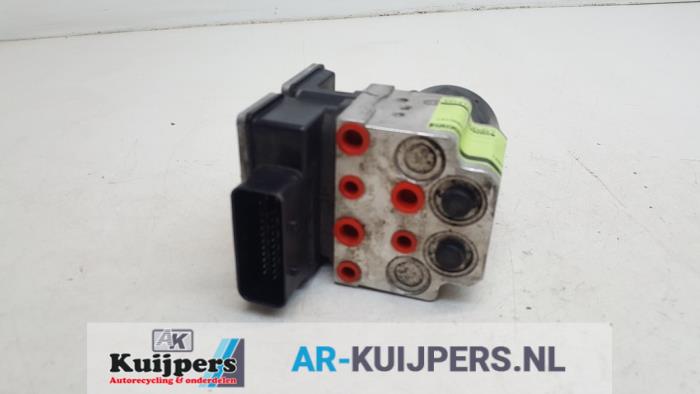 ABS Pomp - Opel Vectra