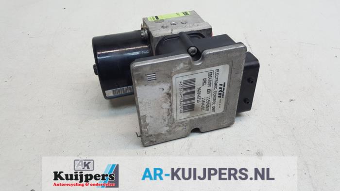 ABS Pomp - Opel Vectra
