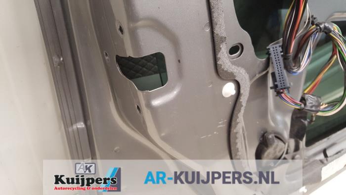 Portier 4Deurs links-voor - Cadillac BLS