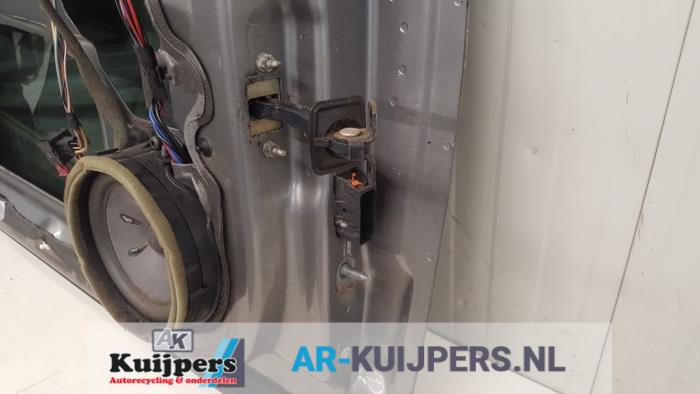 Portier 4Deurs links-voor - Cadillac BLS